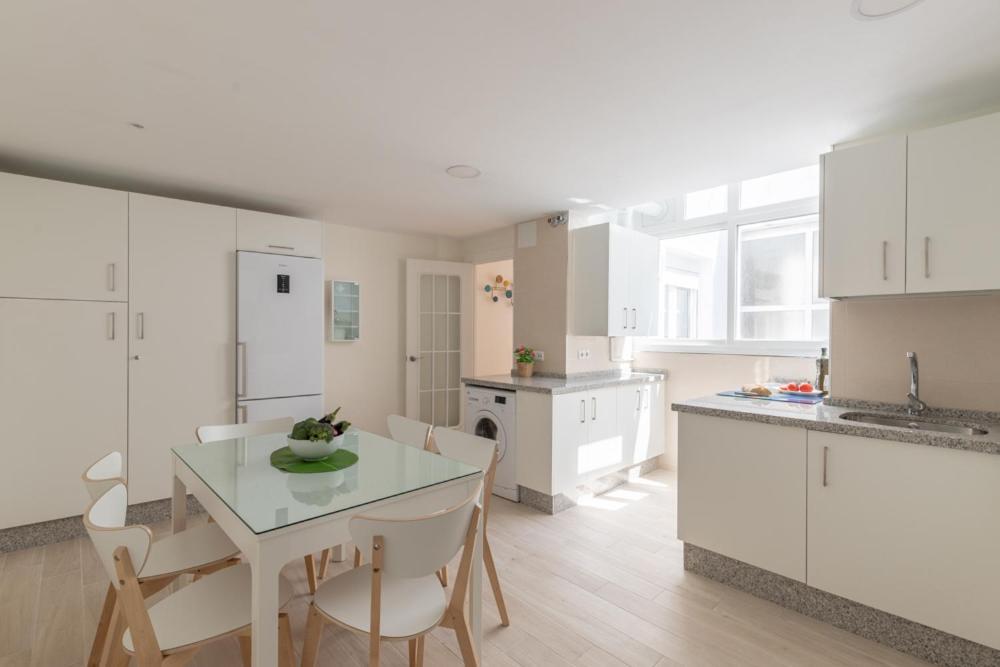 Duplex Tejon & Private Terrace By Ele Apartments Малага Екстериор снимка